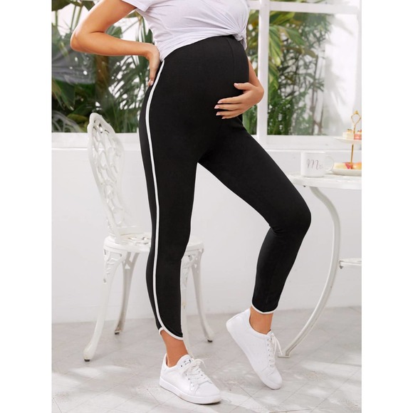 Maternity Contrast Binding Curved Hem Leggings - Picture 1 of 5